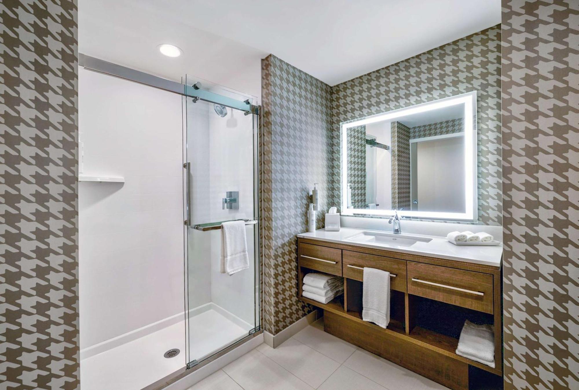 Home2 Suites By Hilton Minneapolis Downtown Bagian luar foto